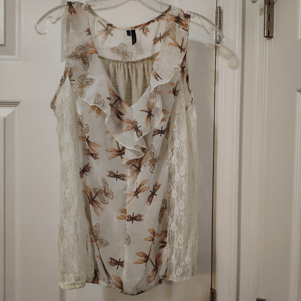 Maurices Floral Lace Trim Women's Top